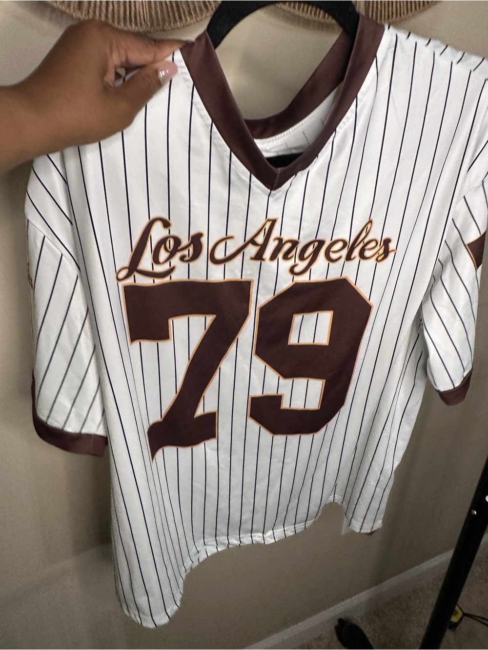 SHEIN White Pinstripe 'Los Angeles 79' Jersey with Brown Trim